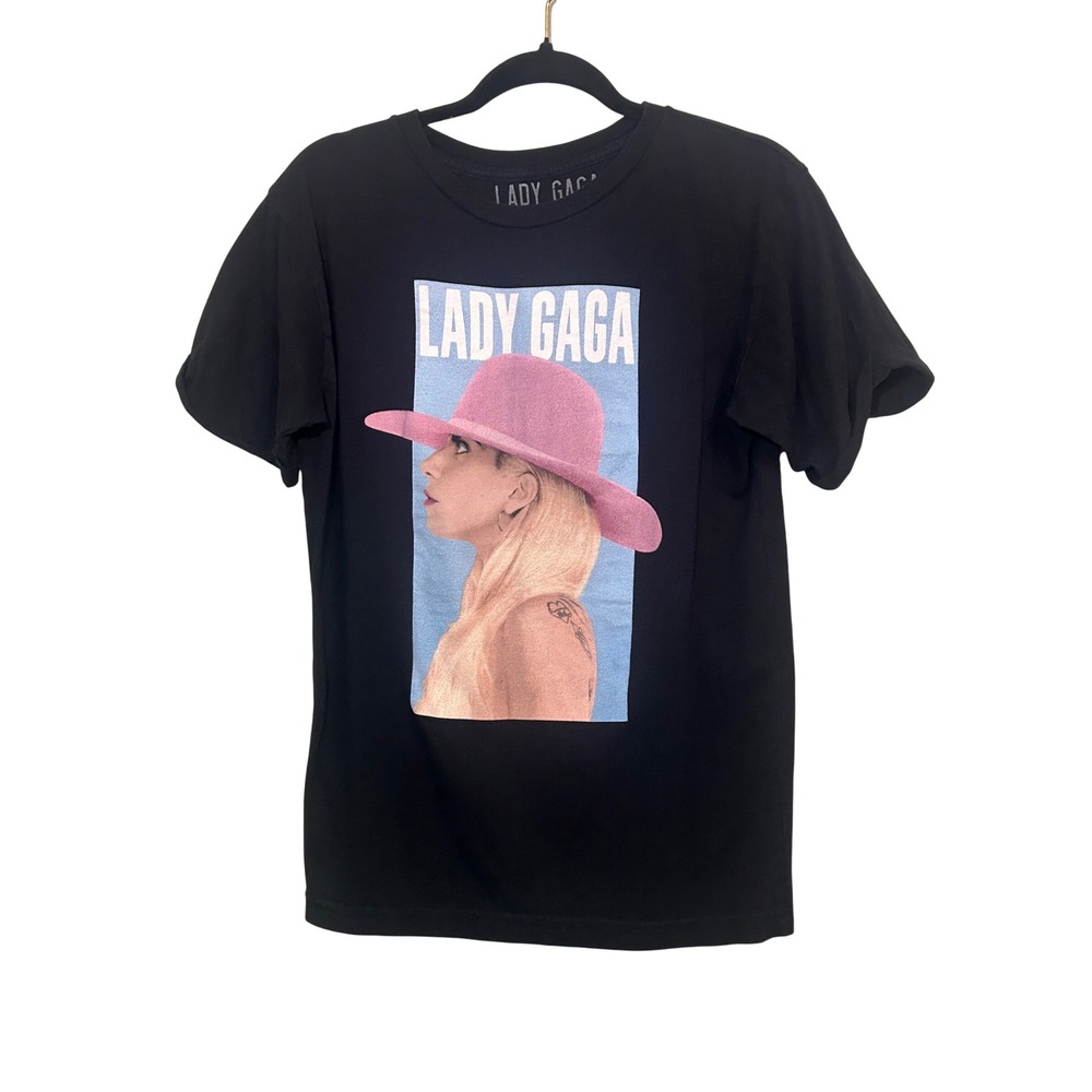 Lady Gaga Black Graphic Tee Size XL Joanne Pink Hat Short Sleeve Shirt